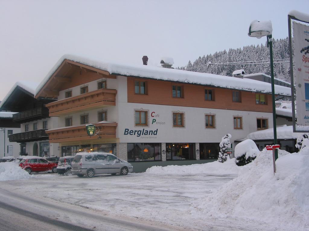 Haus Bergland Hotel Fieberbrunn Bagian luar foto